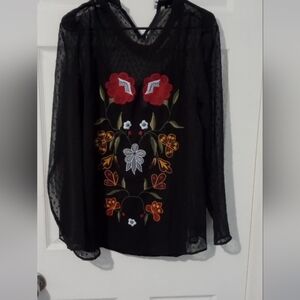 Olivia + Joy Black Long Sleeve Graphic Blouse